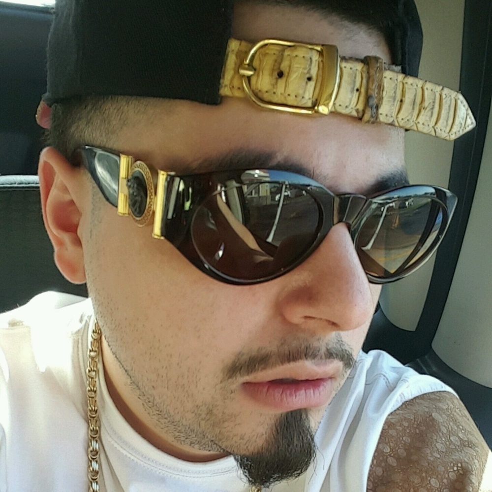 ๐ฅBest Urban CLOTHING ๐ฅ - Picture 5 of 7